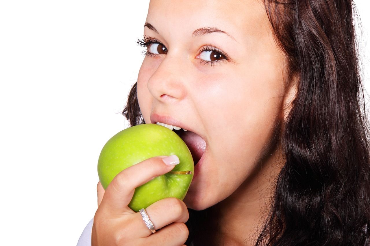 Pensacola FL Endodontist | Chew on This: Foods for Healthy Teeth